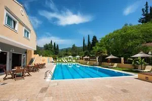 מלון Dominoes 3*