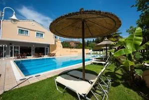 Hotel Dominoes Ýpsos